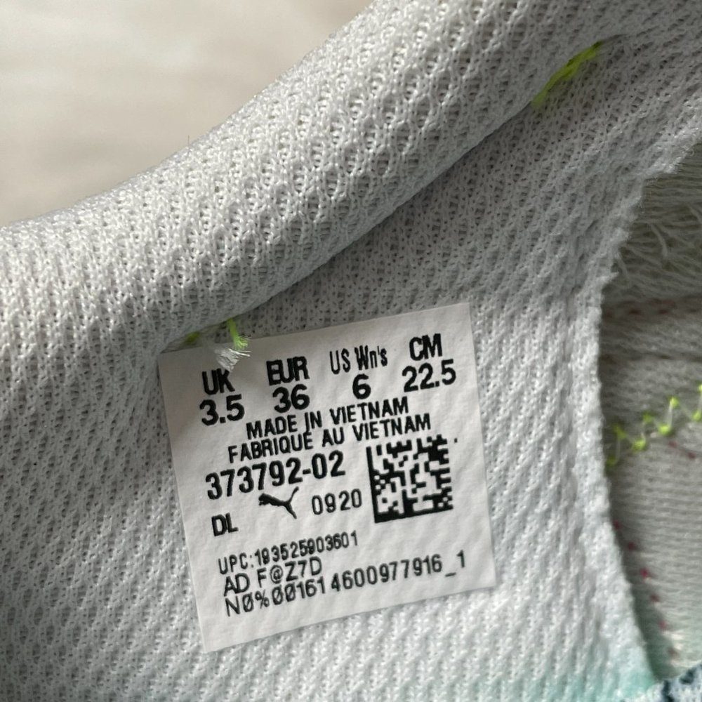 Puma Future Rider "Play On" Low Top Womens Casual Shoe White 373792-02 NEW Sz 6 - Picture 8 of 8